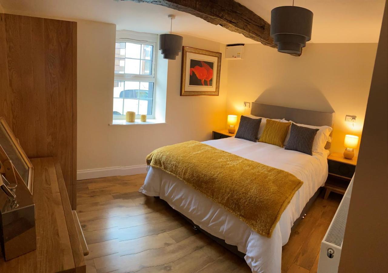 Crown And Cushion Appleby Hotel Buitenkant foto