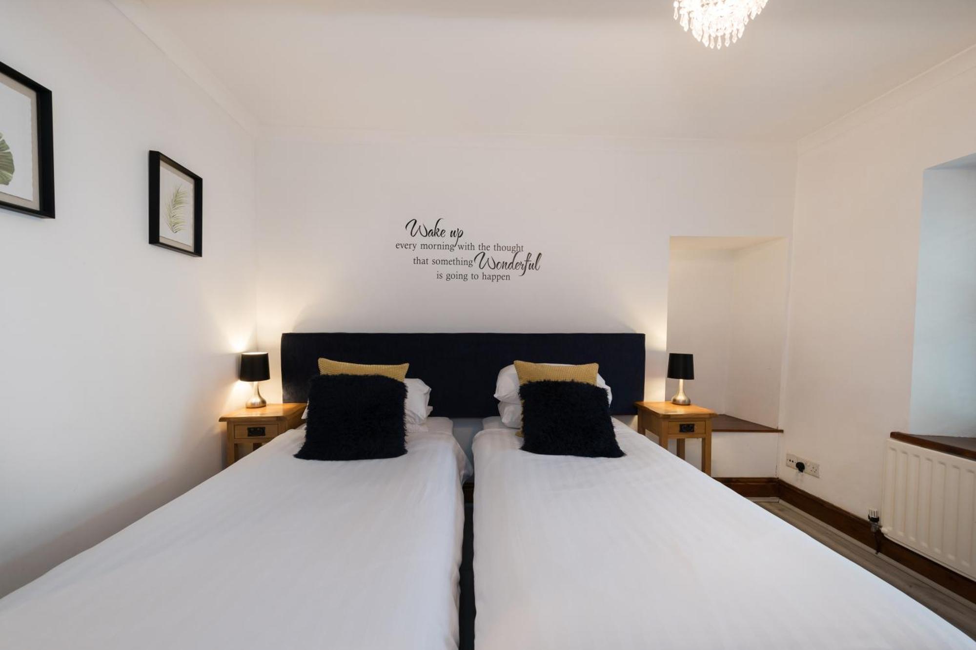 Crown And Cushion Appleby Hotel Buitenkant foto