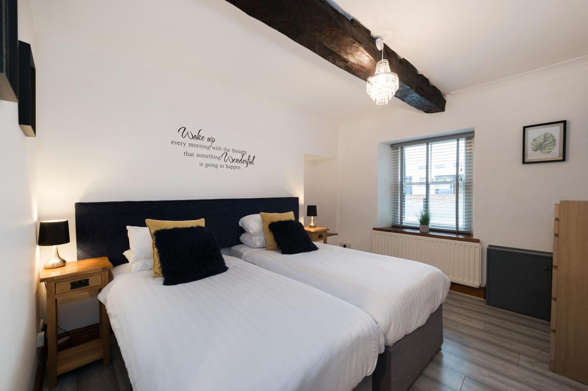 Crown And Cushion Appleby Hotel Buitenkant foto
